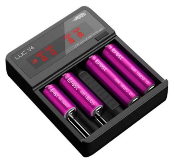 [8002] Efest LUC V4 LCD and USB 4 Slots Charger